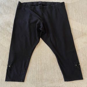 Torrid plus size 5 black leggings